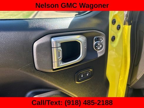 Used 2024 Jeep Wrangler Sport AWD/4WD image 14