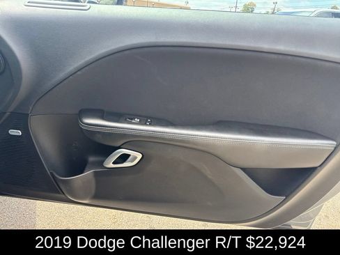 Used 2019 Dodge Challenger R/T w/ Blacktop Package RWD image 16