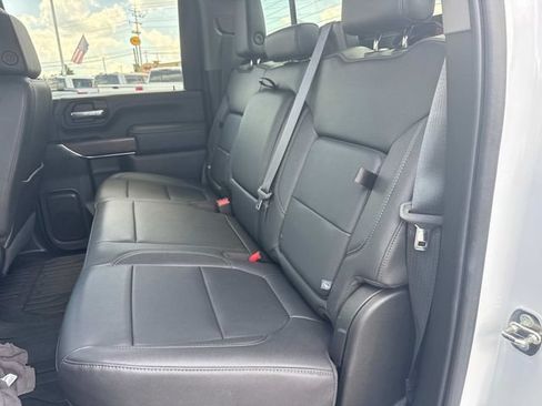 Used 2022 GMC Sierra 2500 SLT w/ SLT Premium Package AWD/4WD image 15