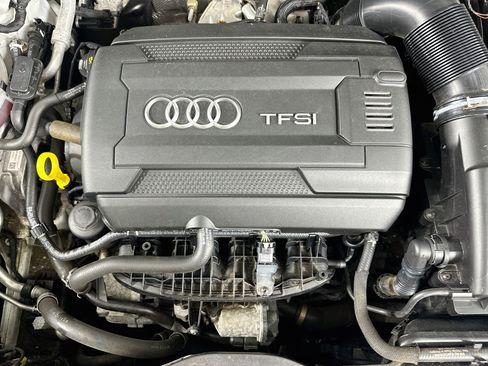 Used 2019 Audi Q3 2.0T Premium AWD/4WD image 34