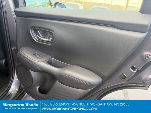 Used 2024 Honda HR-V LX image 32