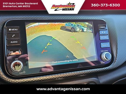 Used 2023 Nissan Kicks SV image 15