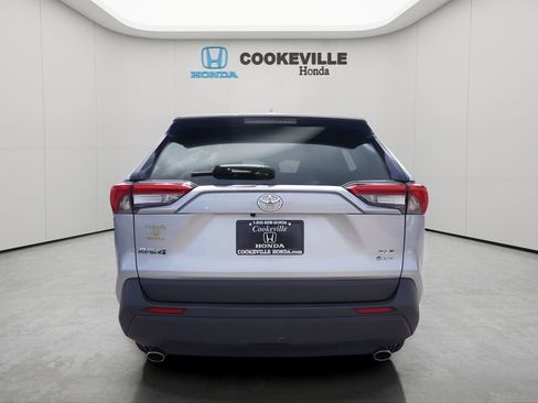 Used 2025 Toyota RAV4 XLE image 6