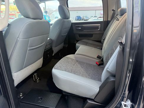 Used 2019 RAM 1500 Big Horn image 12