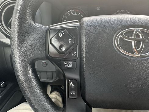 Used 2023 Toyota Tacoma SR RWD image 9