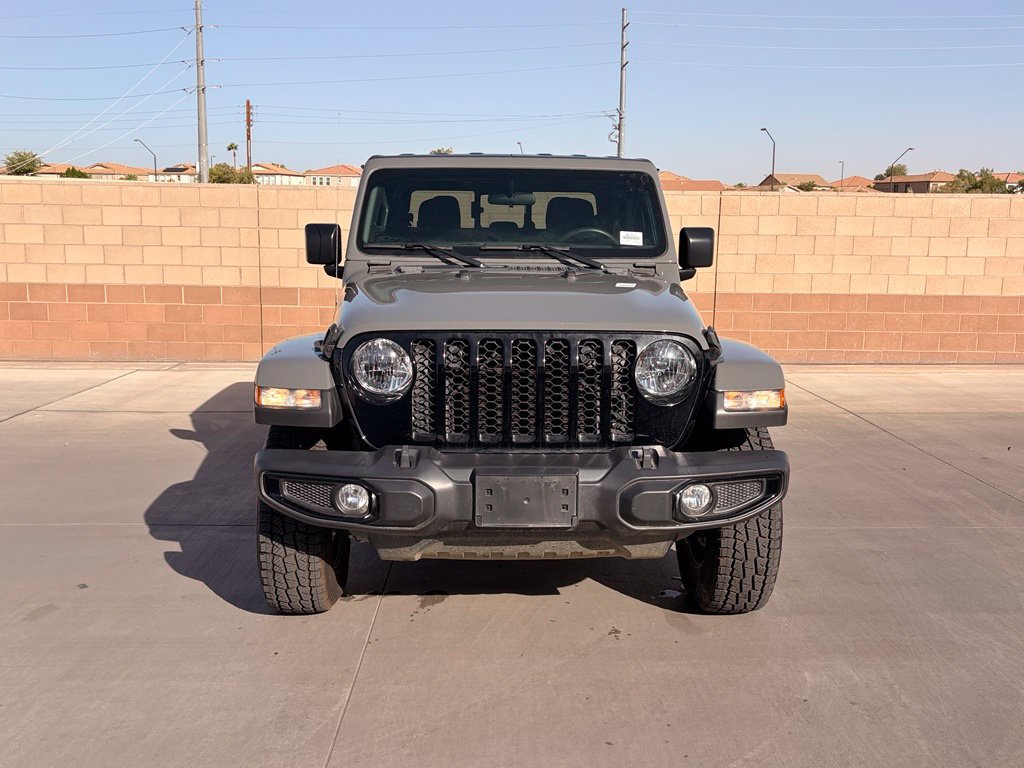 Used 2023 Jeep Gladiator Sport AWD/4WD image 4