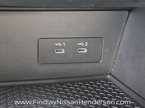 Used 2026 Nissan Pathfinder SV FWD image 31