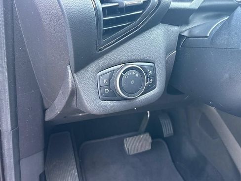 Used 2016 Ford Escape Titanium w/ Equipment Group 301A AWD/4WD image 7