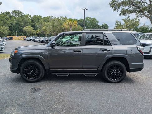 Used 2019 Toyota 4Runner Limited AWD/4WD image 6