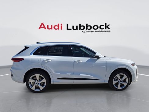 New 2026 Audi Q5 Premium AWD/4WD image 9