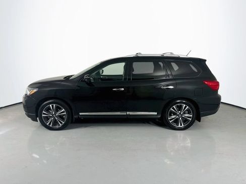 Used 2018 Nissan Pathfinder Platinum FWD image 6