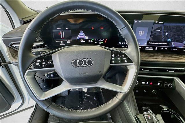 Used 2025 Audi Q5 Premium w/ Convenience Package AWD/4WD image 10