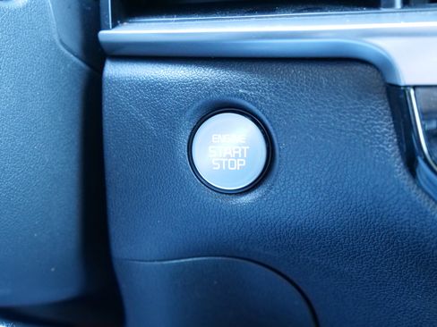 Certified 2025 Kia Sorento LX image 25