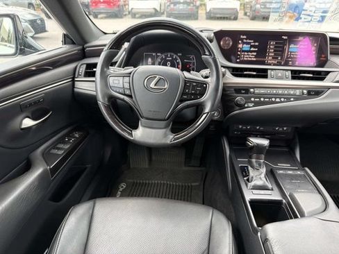Used 2019 Lexus ES 350 w/ Premium Package FWD image 24