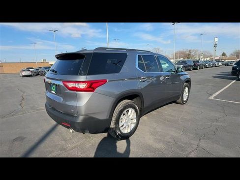 Certified 2020 Chevrolet Traverse LT image 8