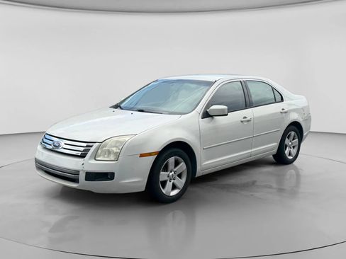 Used 2009 Ford Fusion SE FWD image 1