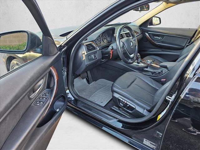 Used 2014 BMW 328d Sedan RWD image 18