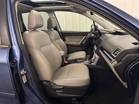 Used 2018 Subaru Forester 2.5i Limited AWD/4WD image 12