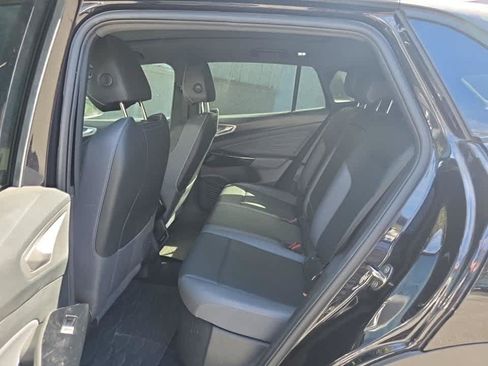 Used 2023 Volkswagen ID.4 S RWD image 12