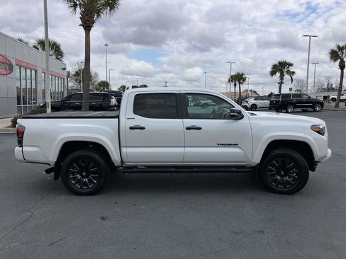 Used 2022 Toyota Tacoma Limited w/ Nightshade Package image 6