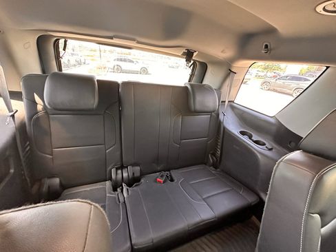 Used 2018 Chevrolet Tahoe Premier AWD/4WD image 9