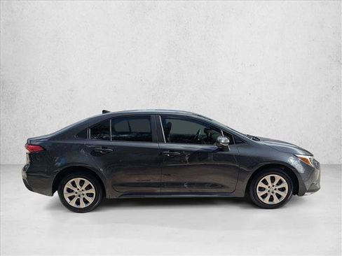 Certified 2023 Toyota Corolla LE FWD image 4