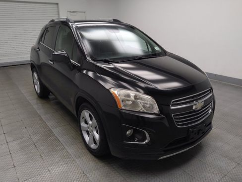 Used 2015 Chevrolet Trax LTZ FWD image 13