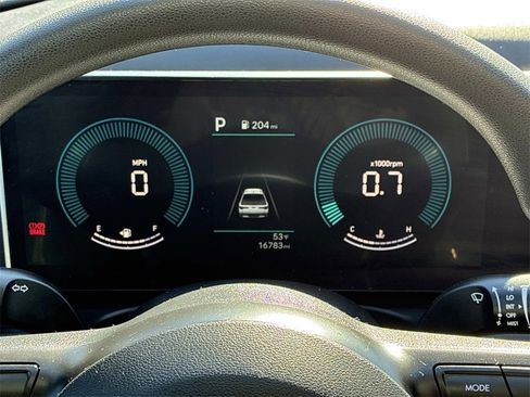 Used 2025 Hyundai Santa Cruz SEL image 24