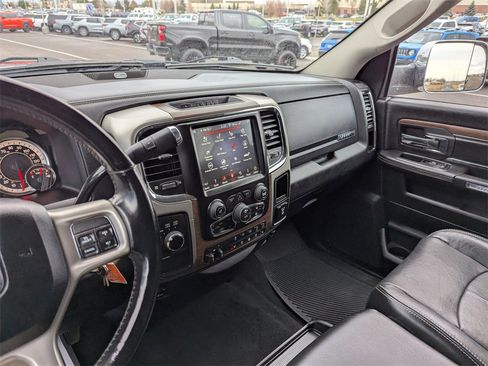 Used 2018 RAM 2500 Laramie image 20
