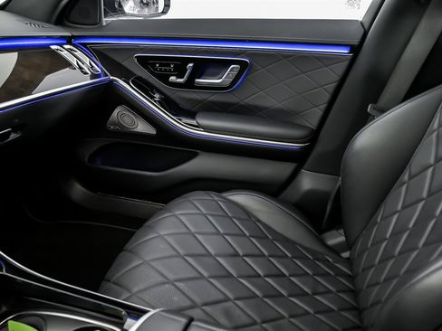 Used 2021 Mercedes-Benz S 580 4MATIC Sedan image 38