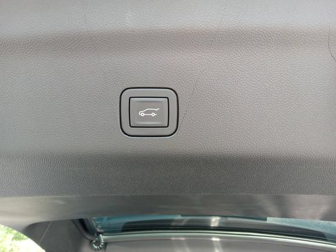 Used 2026 Cadillac Escalade V AWD/4WD image 28