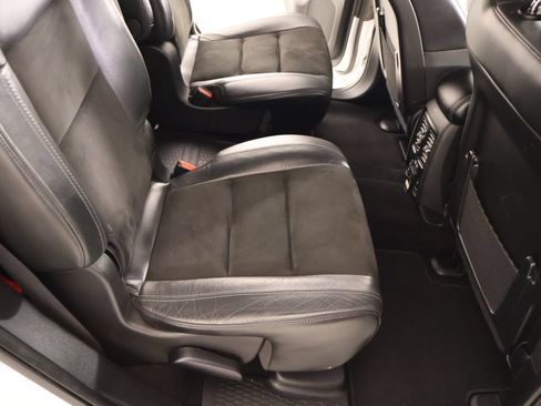 Used 2021 Dodge Durango GT AWD/4WD image 16