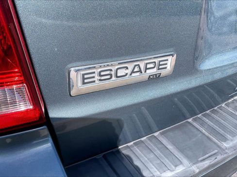 Used 2012 Ford Escape XLT image 9