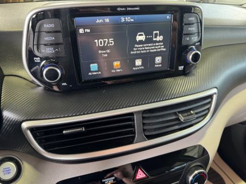 Used 2021 Hyundai Tucson Value FWD image 19