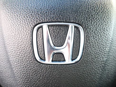 Used 2022 Honda Odyssey Elite image 34