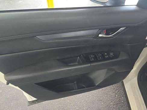 Used 2022 MAZDA CX-5 AWD 2.5 S w/ Preferred Package image 9