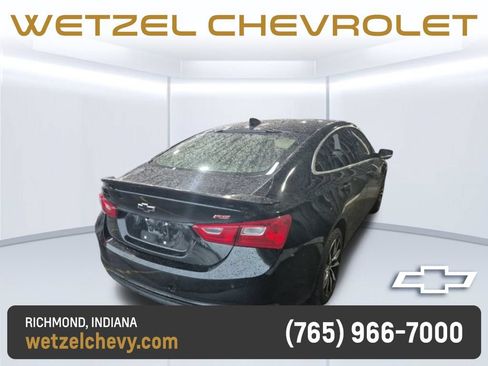 Used 2024 Chevrolet Malibu RS FWD image 2