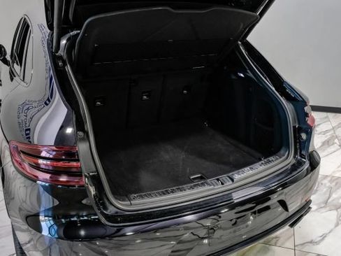 Used 2017 Porsche Macan GTS w/ Premium Package Plus AWD/4WD image 55