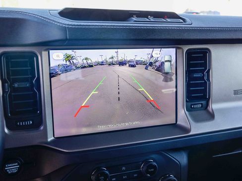 Certified 2025 Ford Bronco Outer Banks image 25