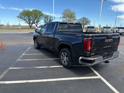 Used 2024 GMC Sierra 1500 SLT AWD/4WD image 6