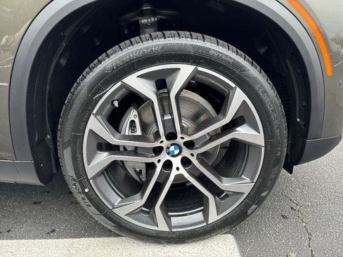 New 2026 BMW X5 xDrive40i AWD/4WD image 2