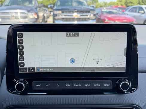 Used 2023 Hyundai Kona SEL w/ Convenience Package FWD image 16