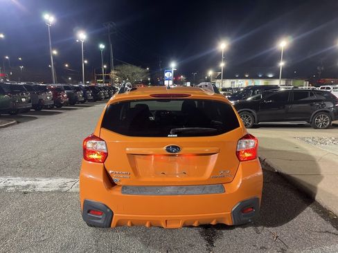 Used 2014 Subaru Crosstrek 2.0i Premium w/ Moonroof Package image 5