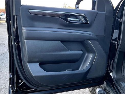 Used 2025 Chevrolet Tahoe Z71 image 20