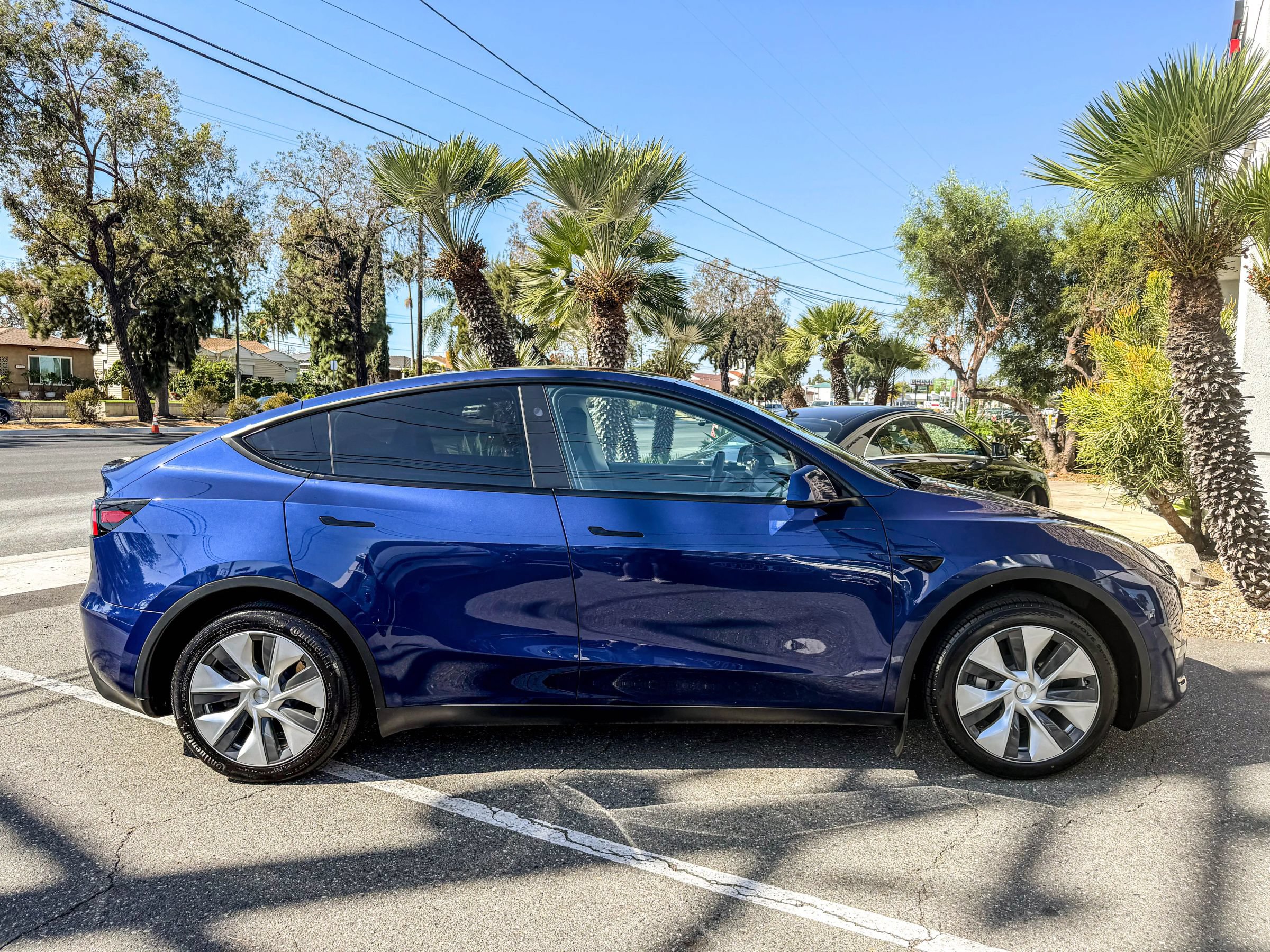 Used 2023 Tesla Model Y Long Range AWD/4WD image 15