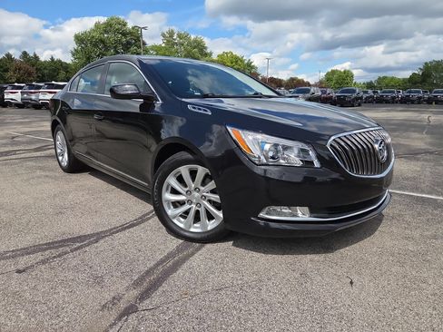 Used 2015 Buick LaCrosse FWD image 36