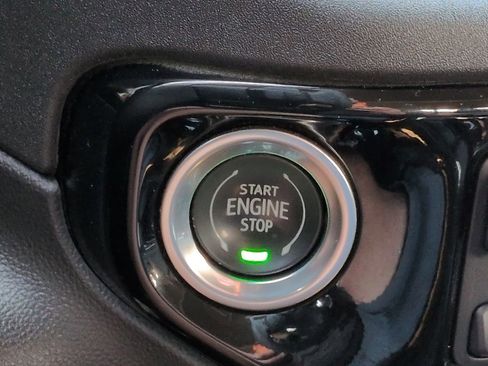 Used 2024 Chevrolet Silverado 1500 LT Trail Boss w/ LT Trail Boss Premium Package image 26