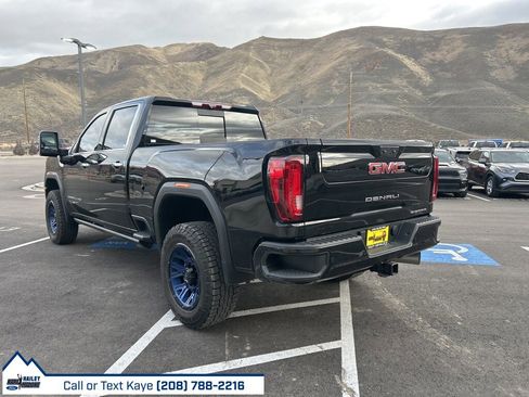 Used 2023 GMC Sierra 3500 Denali w/ Denali Ultimate Package image 5