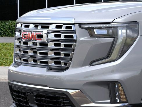 New 2026 GMC Acadia Denali FWD image 13