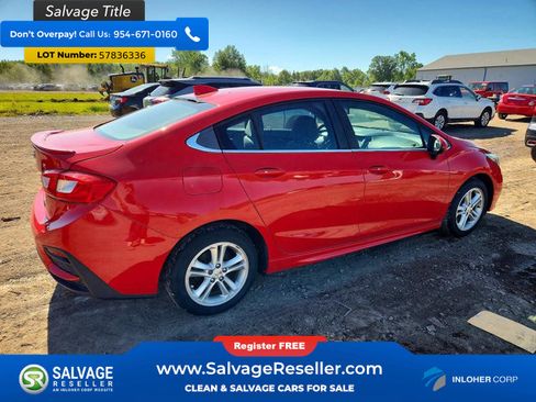 Used 2017 Chevrolet Cruze LT w/ Convenience Package FWD image 4